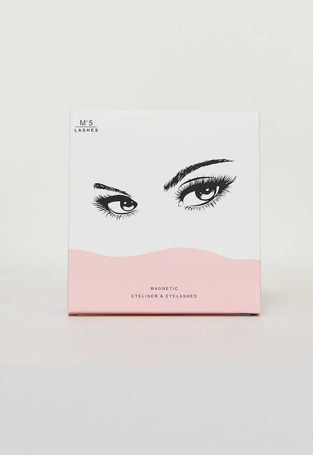 OP=OP.34.NL Set van 3 Magnetic Doll Eye Lashes