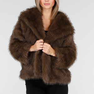 OP=OP.36.NL Faux Fur Jas Bruin Kort
