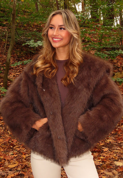 OP=OP.36.NL Faux Fur Jas Bruin Kort