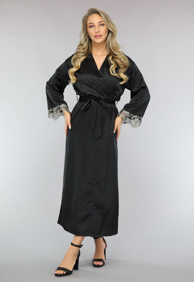 OP=OP! Zwarte Satijnen Kimono met Borduur Details