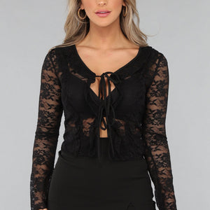 OP=OP! Zwarte Kanten Top met Strikdetail