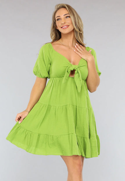 OP=OP.AV.07 Groene Mousseline Skater Jurk met Strikdetail