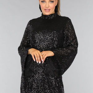 OP=OP.43.S Petite Zwarte Pailletten Jurk met Wijde Mouwen