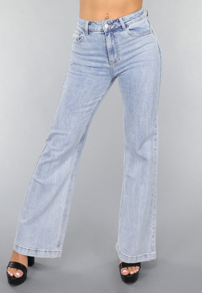 OP=OP.09.NL Flared Jeans met Wassing in Mid Waist