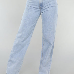 OP=OP.04.NL Lichtblauwe Washed Mom Fit Spijkerbroek