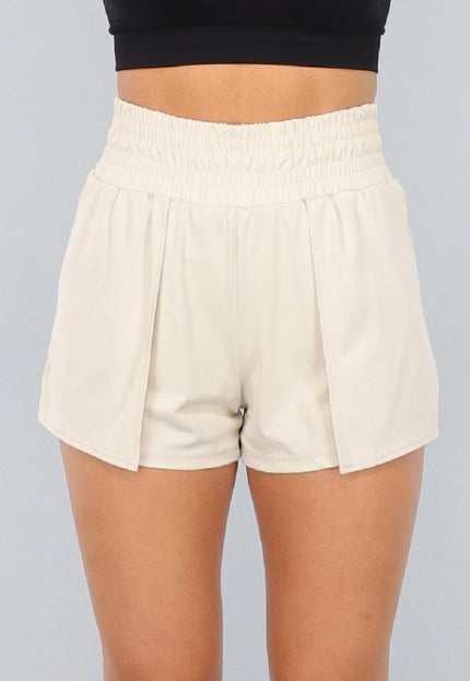 SALE30 Beige Sportshort met Binnenbroekje
