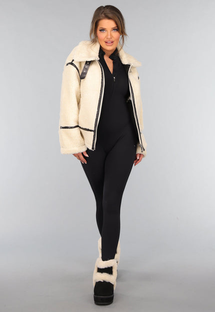 SALE30 Ecru Teddy Jas met Zwarte Details