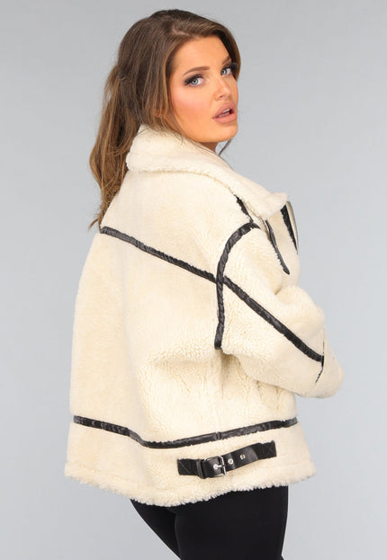 SALE30 Ecru Teddy Jas met Zwarte Details