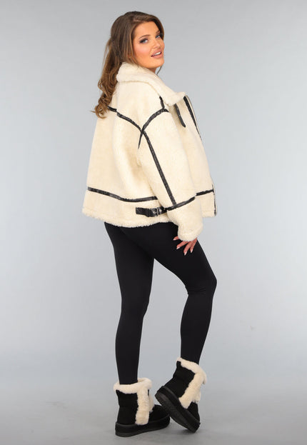 SALE30 Ecru Teddy Jas met Zwarte Details