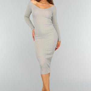 SALE30 Grijze Aansluitende Jurk met V Hals