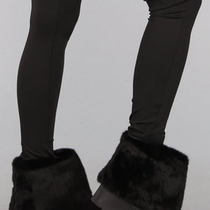 SALE30 Korte Zwarte Faux Fur Snowboots