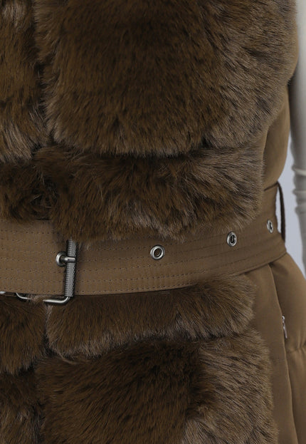 SALE30 Lange Faux Fur Camel Bodywarmer met Riem