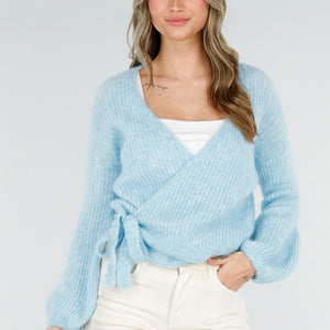 SALE30 Lichtblauwe Wikkel Vest met Strikdetail