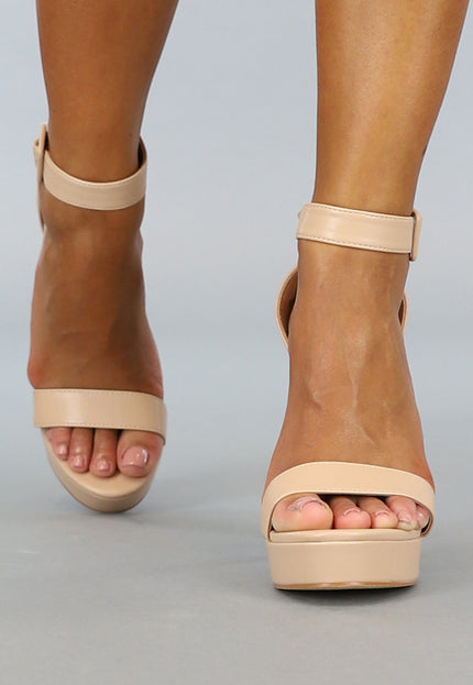 SALE30 Nude Stiletto Sandaletten met Plateau