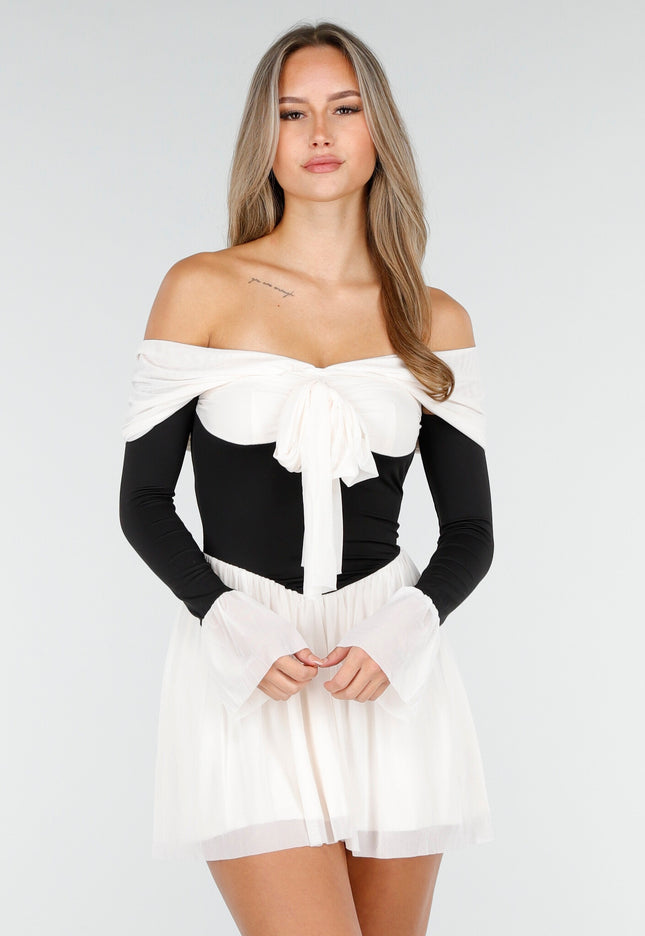 SALE30 Off Shoulder Mini Jurk in Zwart Beige
