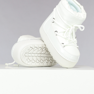 SALE30 Witte Sneeuwlaarzen met Shiny Details