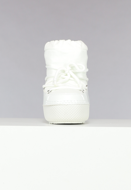 SALE30 Witte Sneeuwlaarzen met Shiny Details
