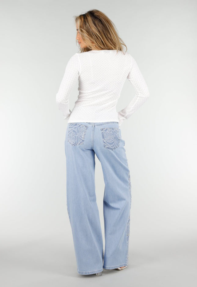SALE50 Witte Top met Vierkante Hals