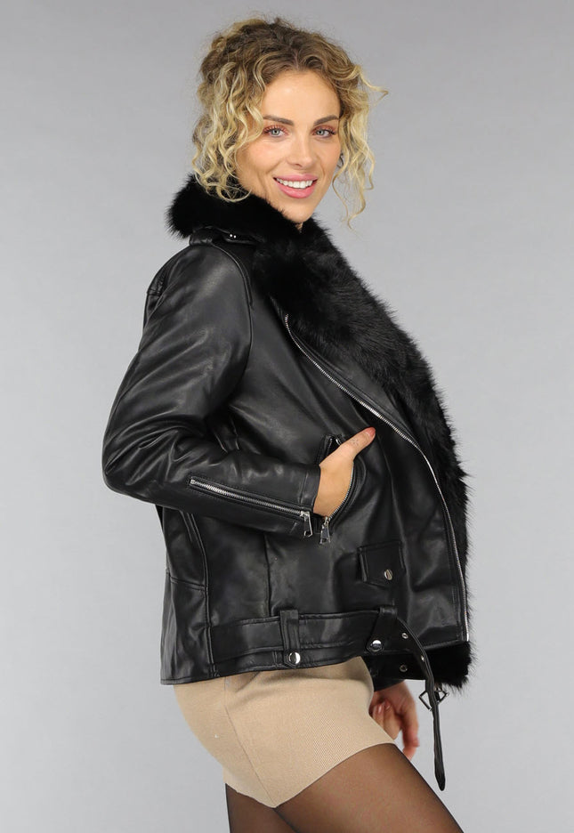 SALE50 Zwarte Lederlook Jas met Bontkraag