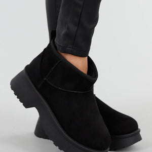 SALE50 Zwarte Suède-look Snowboots