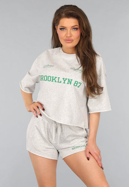 SALESELECTIE Cropped Shirt in Grijs met Groene Tekst