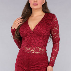 SALESELECTIE Rode Padded Lace Bodysuit met Lange Mouwen