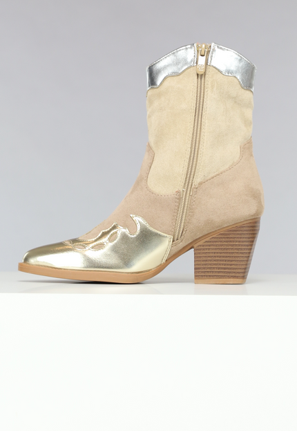 OP=OP.39.S Suèdelook Laarsjes met Gouden en Zilveren Details