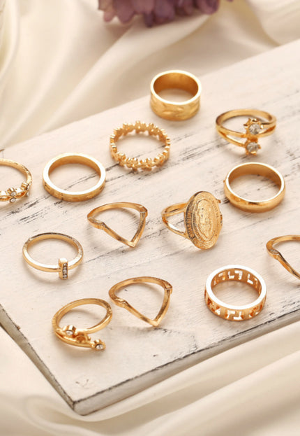 TERUG Gouden Dertiendelige Ringen Set