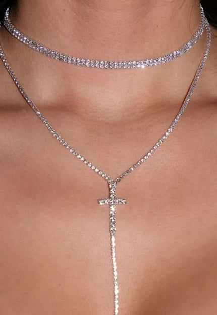 TERUG Lange Zilveren Strass ketting met Kruis Detail