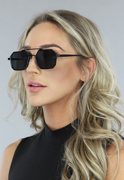 TERUG Zwarte Hippie Ovale Zonnebril