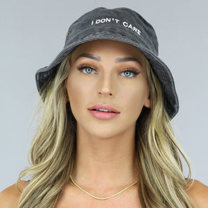 TERUG Zwarte I Don't Care Bucket Hat