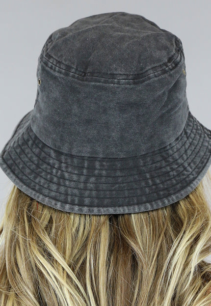 TERUG Zwarte I Don't Care Bucket Hat