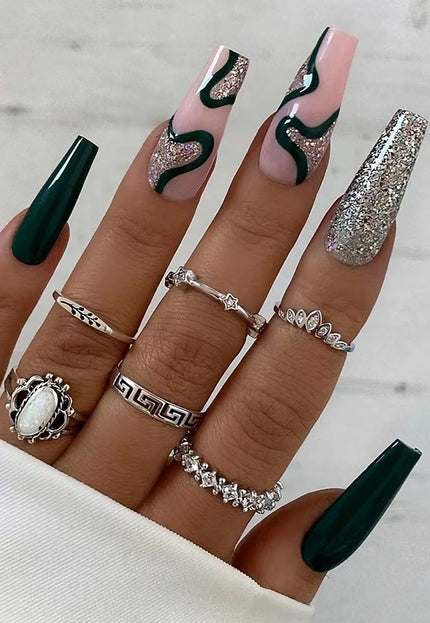 TERUG Zwart/Zilveren Nepnagels met Design