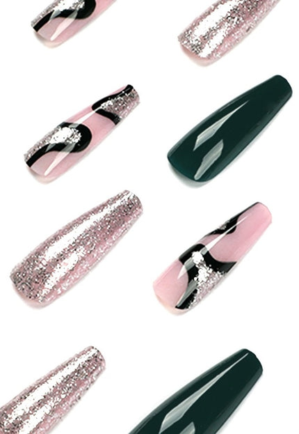 TERUG Zwart/Zilveren Nepnagels met Design