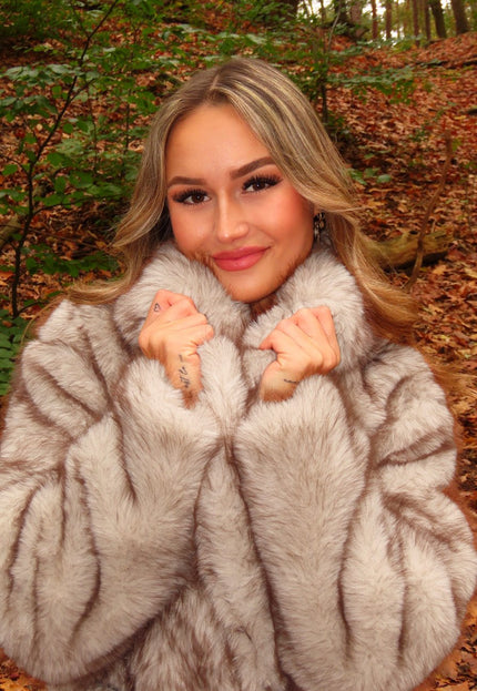 WINTER Beige Bontjas met Riem