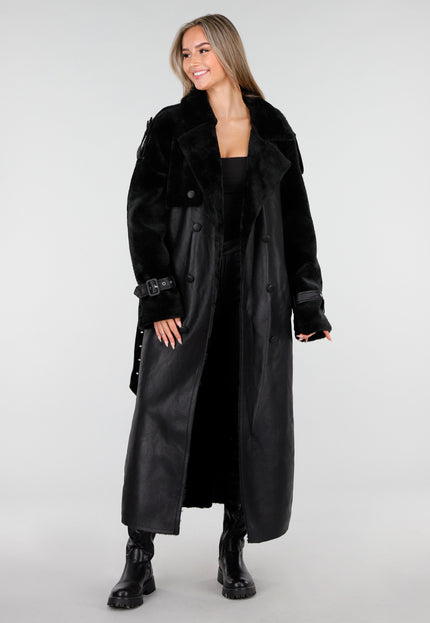 WINTER Lange Zwarte Trenchcoat met Ceintuur