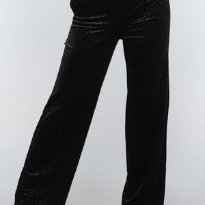 OP=OP.03.S Zwarte Fluwelen Wide Leg Panterprint Broek