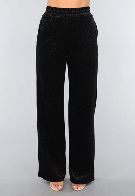 OP=OP.03.S Zwarte Fluwelen Wide Leg Panterprint Broek