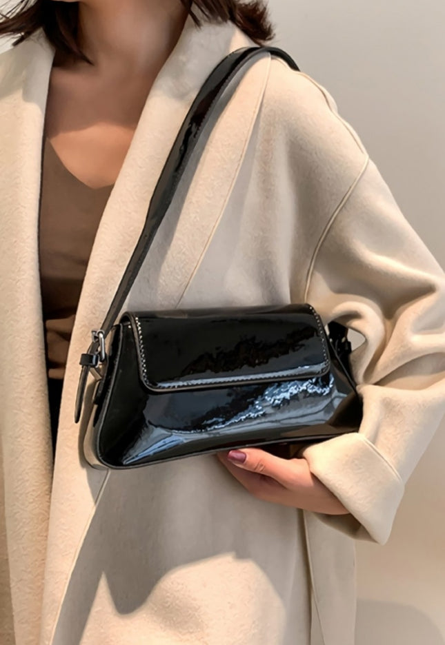 Zwarte Verstelbare Lak Schoudertas